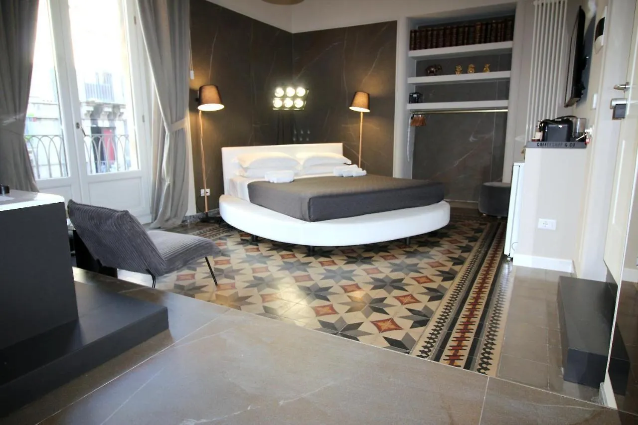 Pensjonat Duomo Housing Catania Le Suites