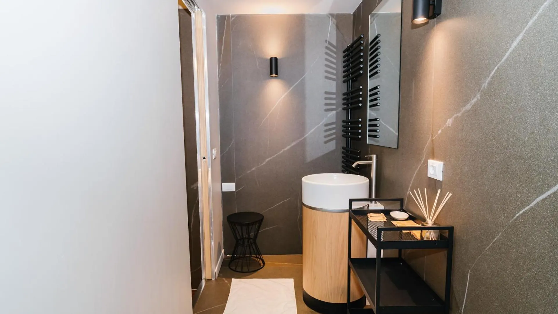 Pensjonat Duomo Housing Catania Le Suites