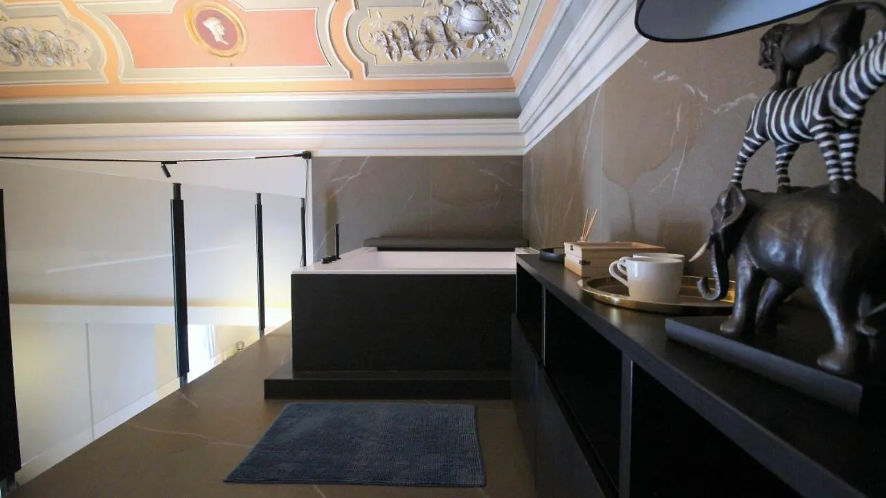 Maison d'hôtes Duomo Housing Catania Le Suites Italie